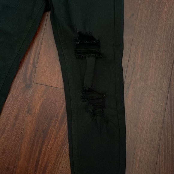 Wild fable . Size 4.color black. New never been wore - Picture 3 of 9